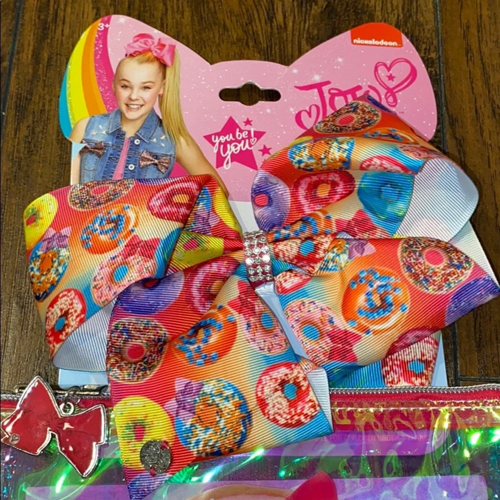 Jojo Donut 🍩 Bow & Pouch Set